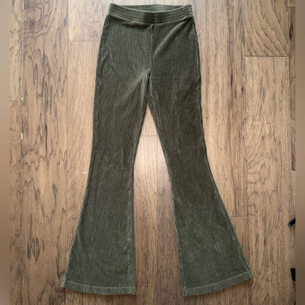Aerie Sage Corduroy Pants
